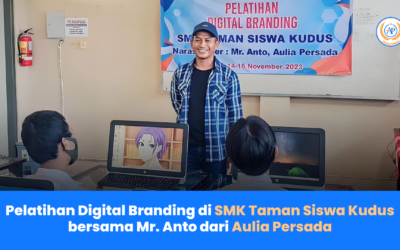 Pelatihan Digital Branding di SMK Taman Siswa Kudus: Membangun Jejak Digital Unggul di Era Modern